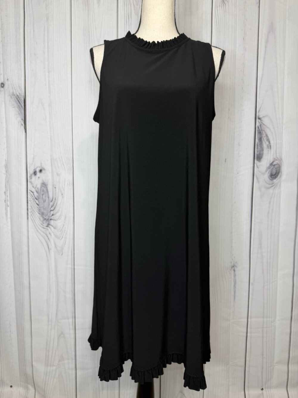 Annalee + Hope Women's Black Sleeveless Ruffle Dress Size Large